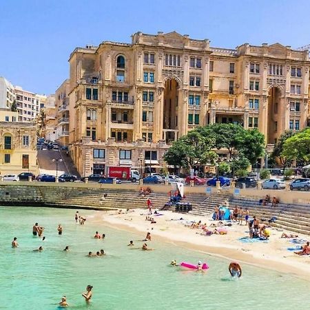 70/2- Spacious & Charming 3 Bedroom Apt In Sliema Luaran gambar