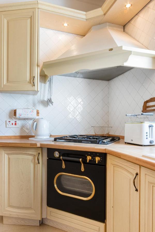 70/2- Spacious & Charming 3 Bedroom Apt In Sliema Luaran gambar